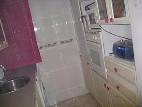 Cosy single bedroom in Peñagrande neighborhood  - Gallery -  3