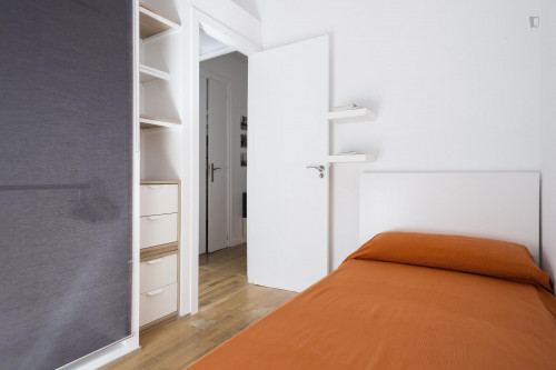 Bright single bedroom in Vila de Gràcia - Gallery - 10