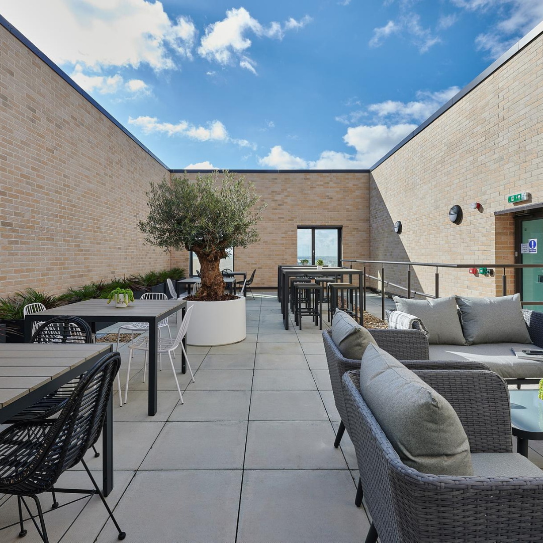 Classic Studio - Southampton Crossings - Gallery - 11
