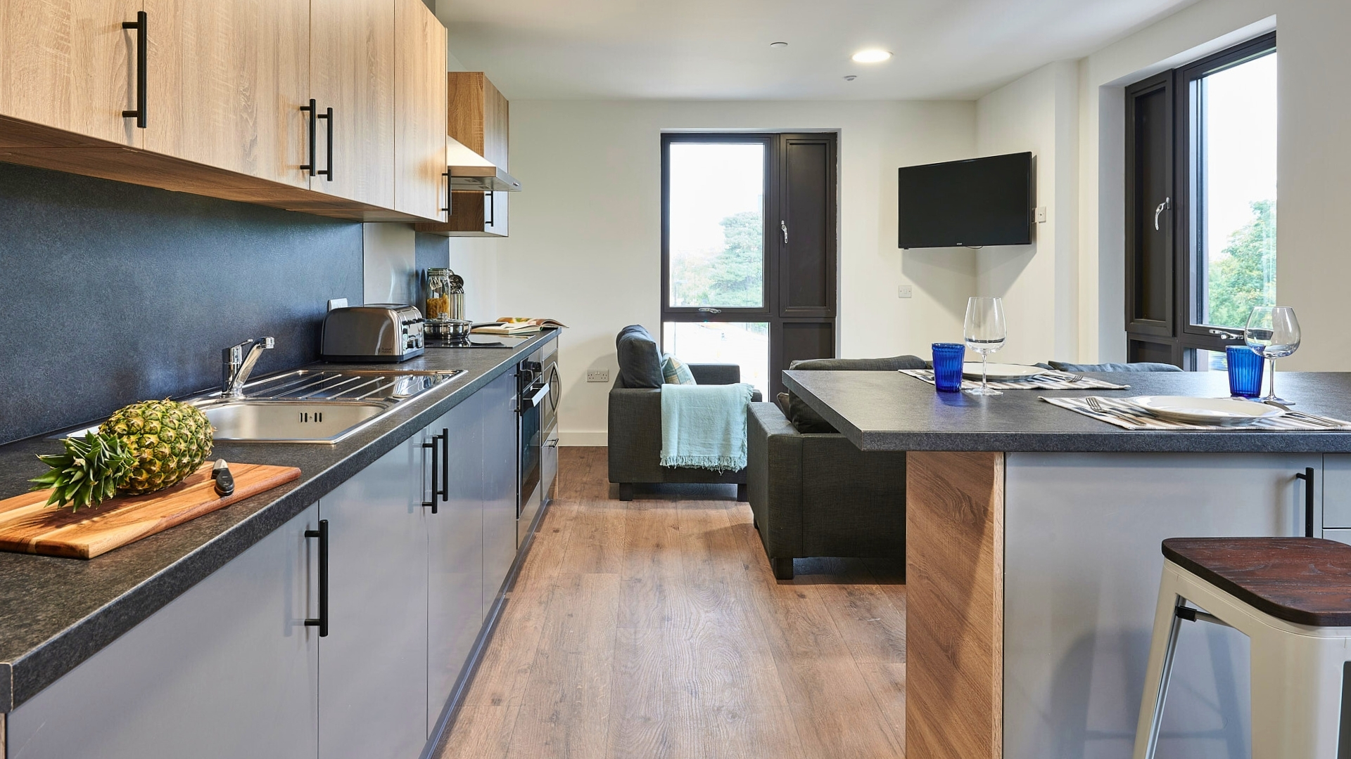 Deluxe En-Suite - Southampton Crossings - Gallery - 14