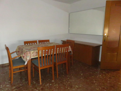 Swanky single bedroom close to Institut Valencià d'Art Modern - Gallery - 6
