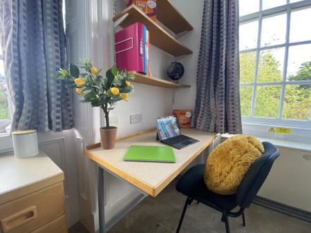  Deluxe Bedroom  -  St Mary’s Newcastle  - Gallery -  7