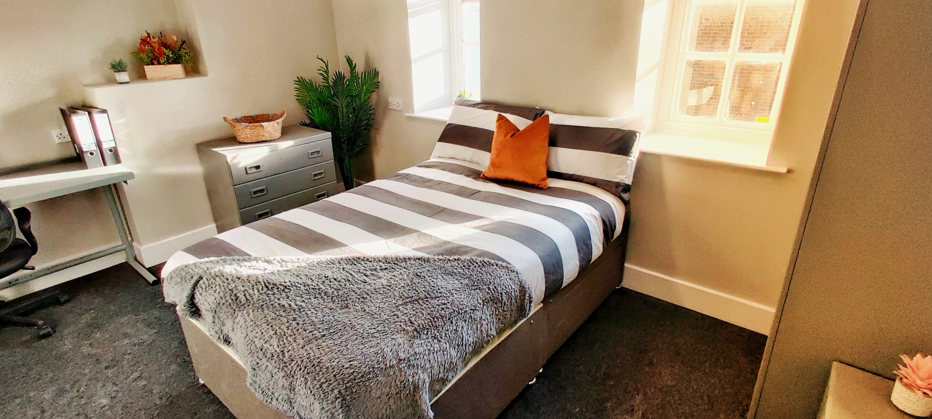 Two Bedroom Flat - 26