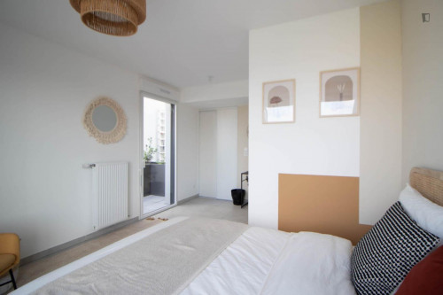 Charming 14 m² bedroom for rent in Villeurbanne - LYO30