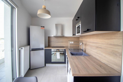 Atypical room of 10 m² to rent near Lyon - LYO29 - Gallery - 5
