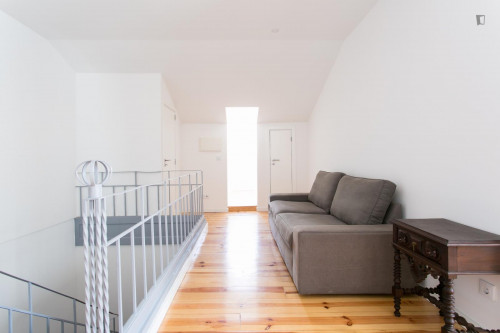 Very modern 7-bedroom apartment near the Anjos metro - Gallery - 18