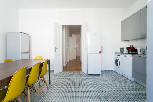 Very modern 7-bedroom apartment near the Anjos metro - Gallery - 33