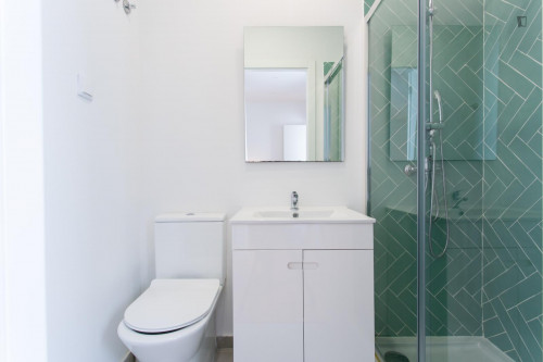 Very modern 7-bedroom apartment near the Anjos metro - Gallery - 12