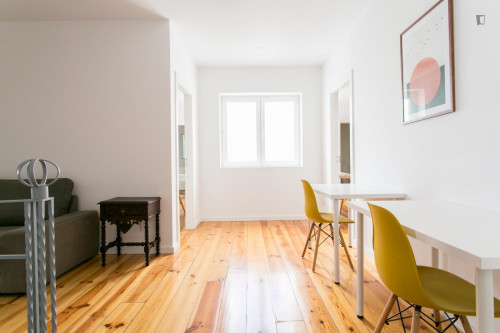 Very modern 7-bedroom apartment near the Anjos metro - Gallery - 21