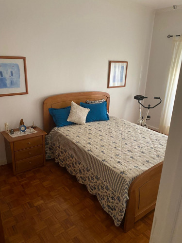 Lovely double bedroom close to Agualva-Cacém train station