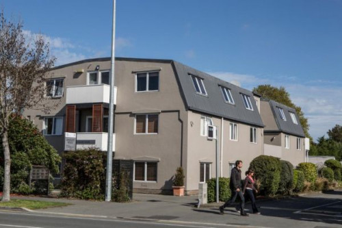 Graduate House  - Gallery -  2