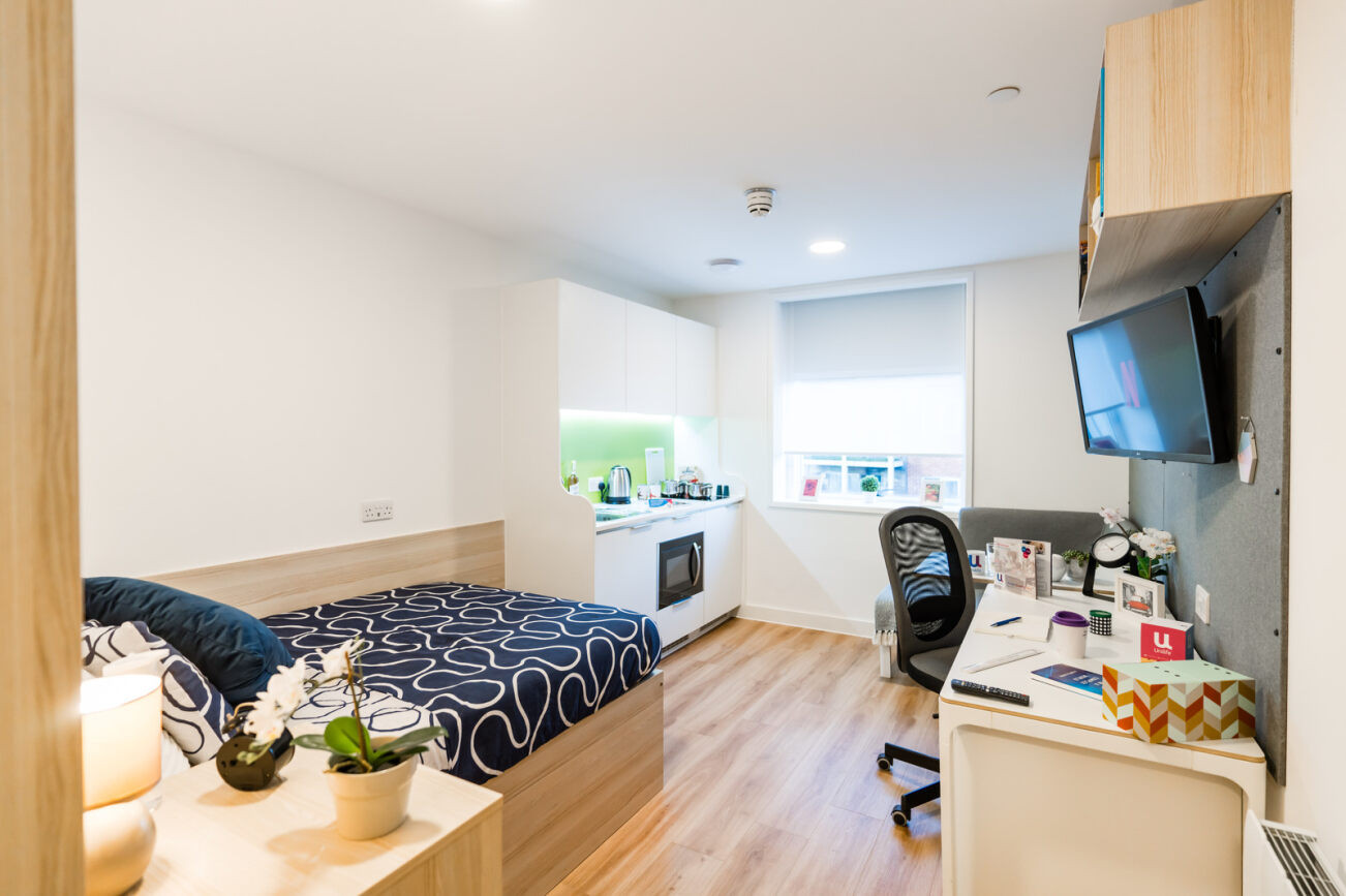  Premium Plus  -  Unilife Sparkford House  - Gallery -  8