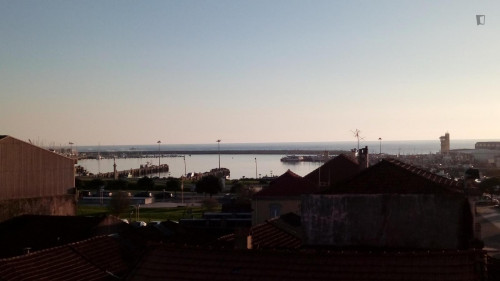 Homely 3-bedroom flat next to Póvoa de Varzim metro station - Gallery - 7