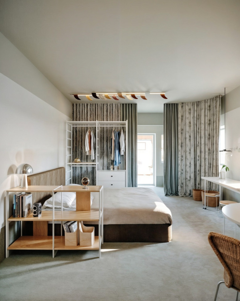 Studio - Coastal Coliving Retreat with Surfing & Wellness in Charming Esmoriz - Gallery - 18