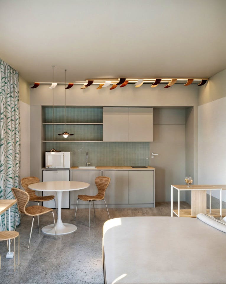 Studio - Coastal Coliving Retreat with Surfing & Wellness in Charming Esmoriz - Gallery - 11