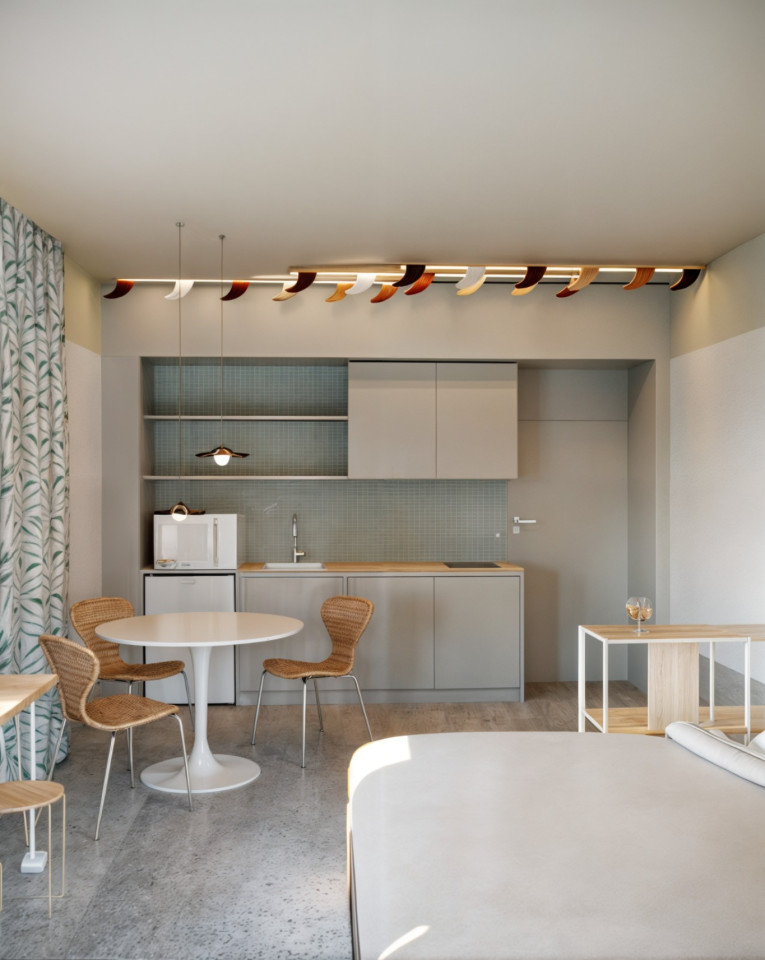 Studio - Coastal Coliving Retreat with Surfing & Wellness in Charming Esmoriz - Gallery - 19