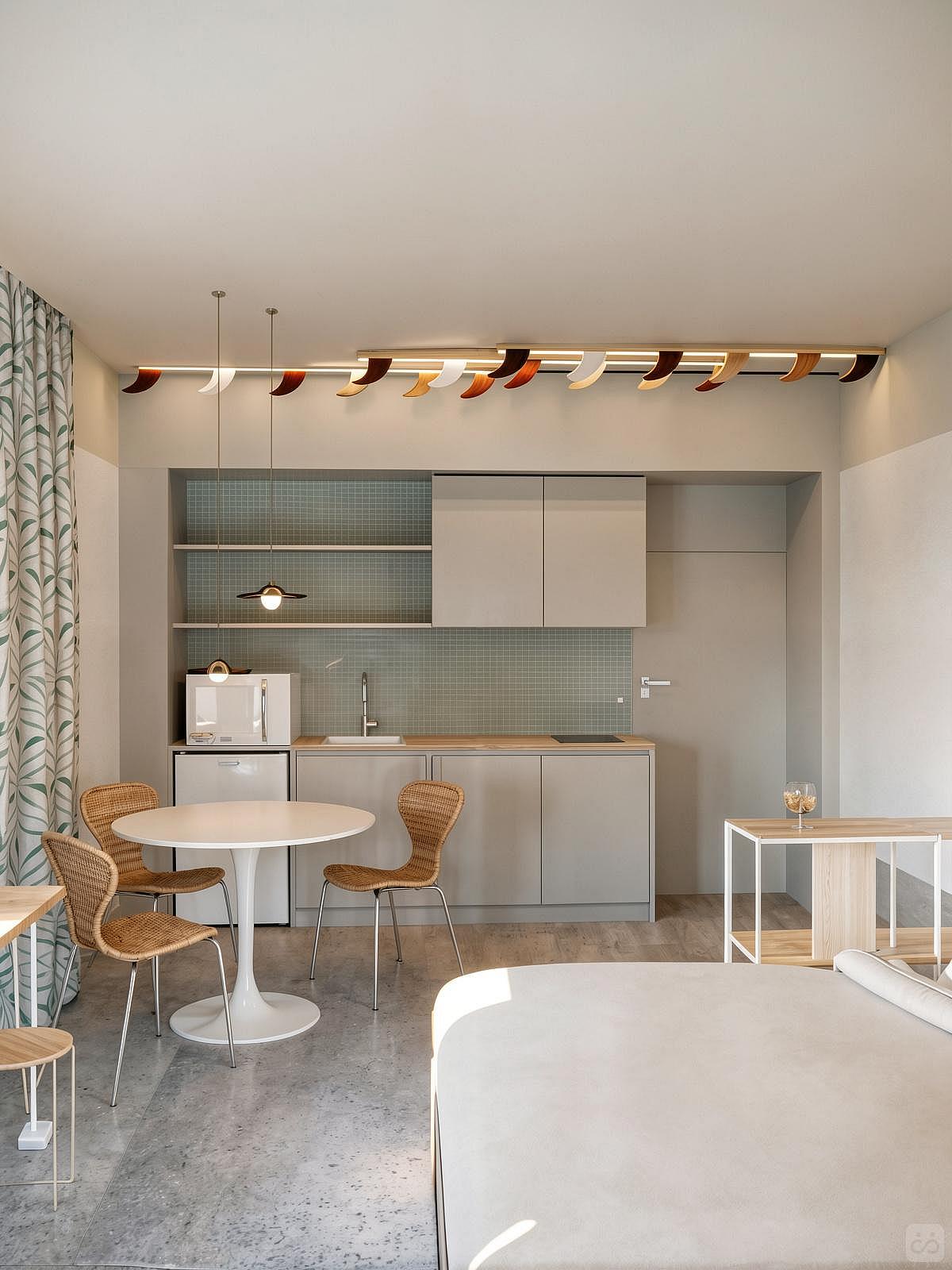 Studio - Coastal Coliving Retreat with Surfing & Wellness in Charming Esmoriz - Gallery - 43