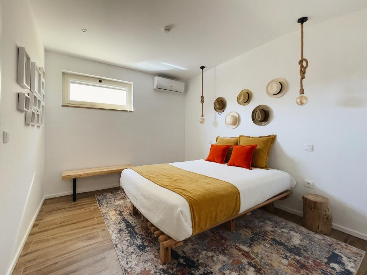 Double Suite - Coastal Coliving Retreat with Surfing & Wellness in Charming Esmoriz - Gallery - 13