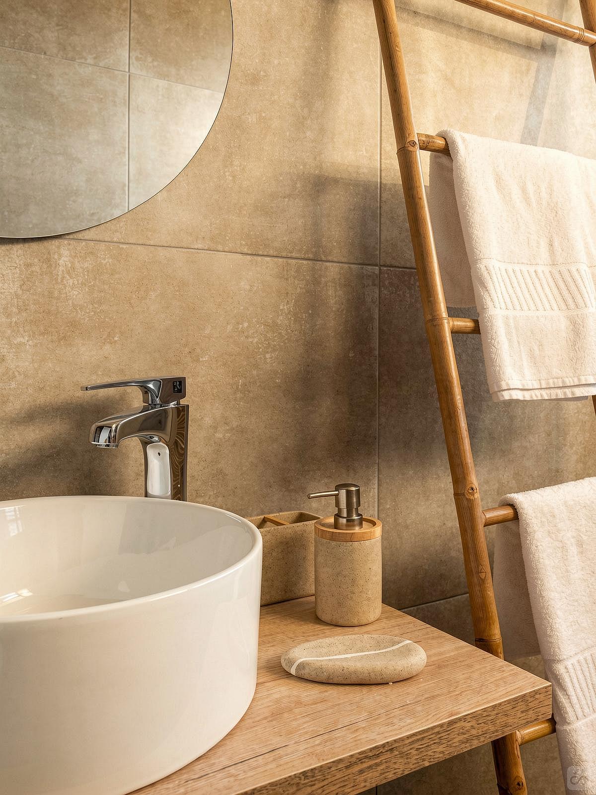 Double Suite - Coastal Coliving Retreat with Surfing & Wellness in Charming Esmoriz - Gallery - 30