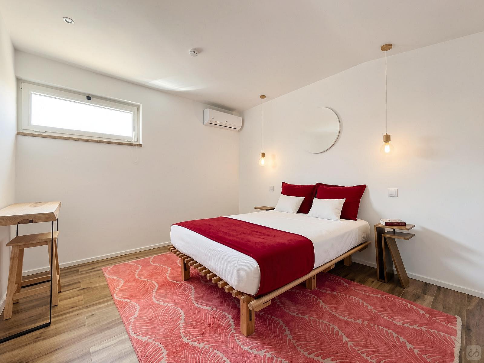 Double Suite - Coastal Coliving Retreat with Surfing & Wellness in Charming Esmoriz - Gallery - 27