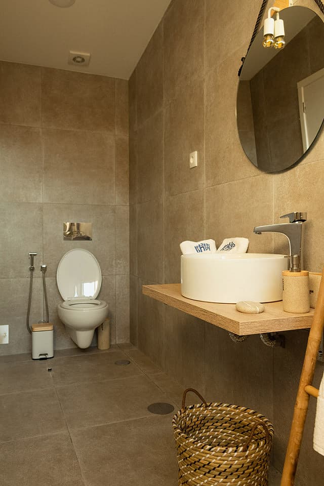 Twin Suite - Coastal Coliving Retreat with Surfing & Wellness in Charming Esmoriz - Gallery - 14