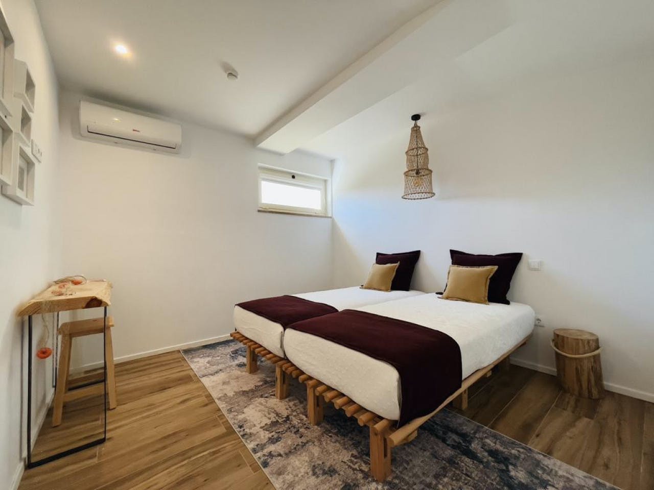 Twin Suite - Coastal Coliving Retreat with Surfing & Wellness in Charming Esmoriz - Gallery - 1