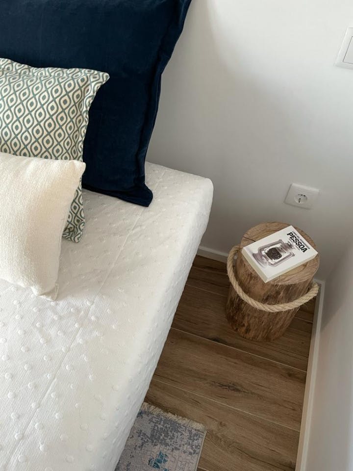 Twin Room - Coastal Coliving Retreat with Surfing & Wellness in Charming Esmoriz - Gallery - 2