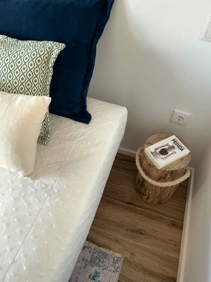 Twin Room - Coastal Coliving Retreat with Surfing & Wellness in Charming Esmoriz - Gallery - 8