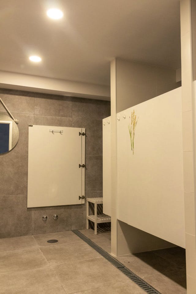 Bed In A 8-Bed Mixed Gender Room - Coastal Coliving Retreat with Surfing & Wellness in Charming Esmoriz - Gallery - 11