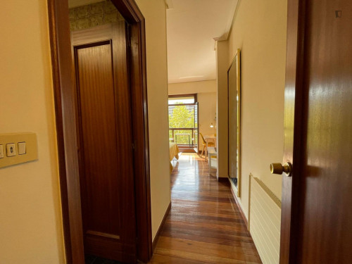 Comfy single bedroom in Matiko