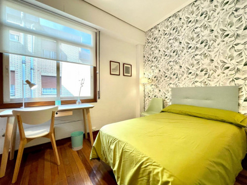 Welcoming single bedroom in the Matiko neighbourhood