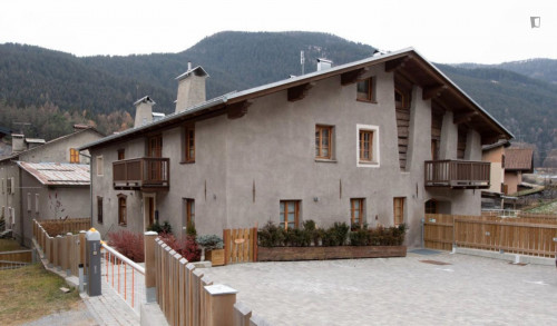 Bright and cosy 1-Bedroom apartment close to Bormio