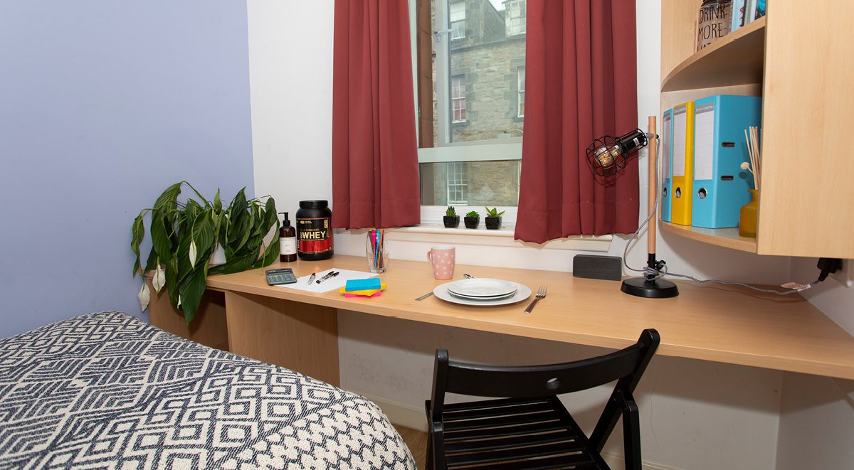 Large 4 Bed En-Suite  -  200 Cowgate  - Gallery -  5