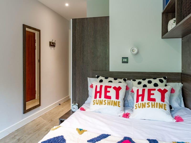 En Suite - Cricket Field Court - Gallery - 5