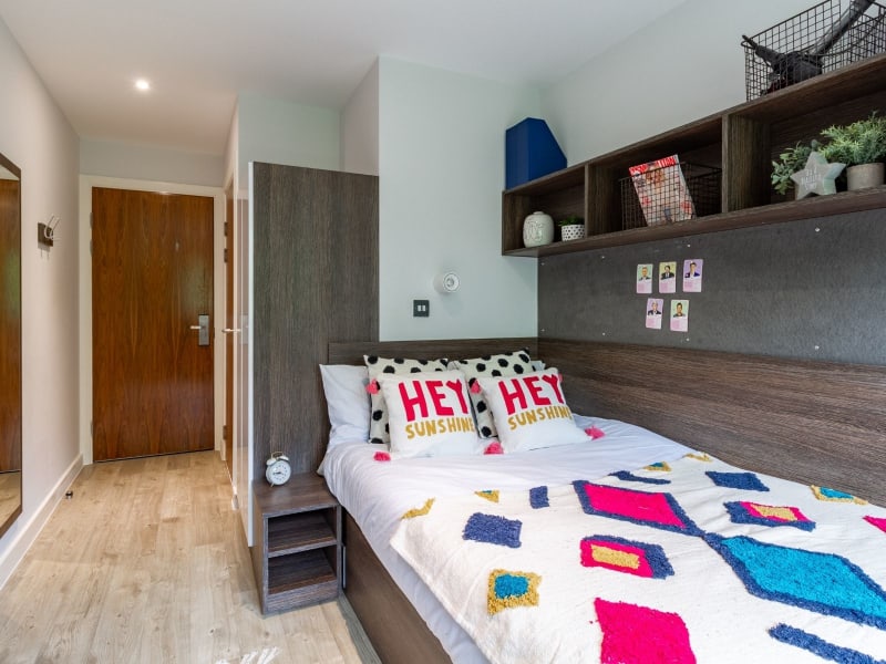En Suite - Cricket Field Court - Gallery - 1