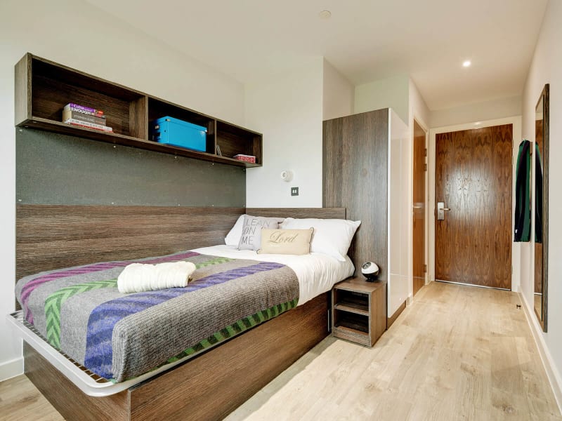 Premium En Suite - Cricket Field Court - Gallery - 1