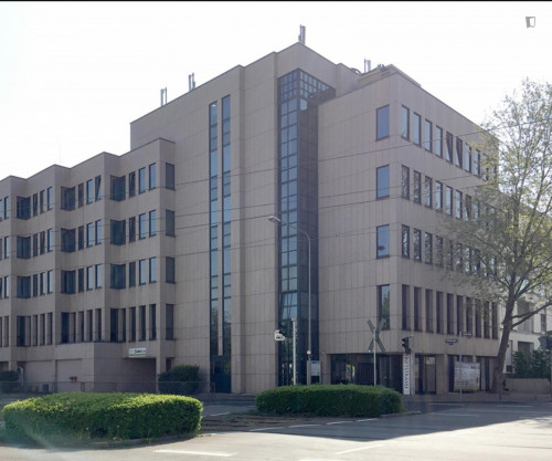 Lovely and smart studio apartment, fully equipped in Frankfurt-Niederrad