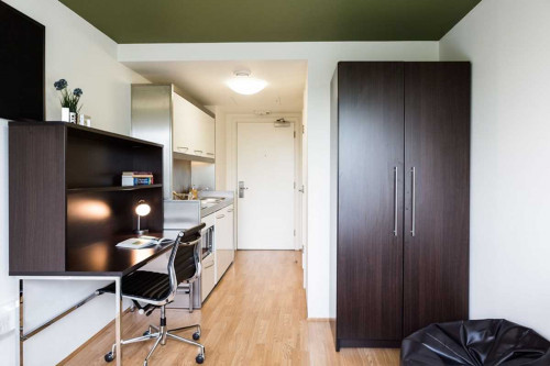  Bronze Studio (Mid-Level)  -  London Nest Chapter Portobello - Flexible Tenancies  - Gallery -  1