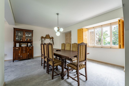 Magnificent 4-bedroom house in Santa Maria da Feira - Gallery - 8