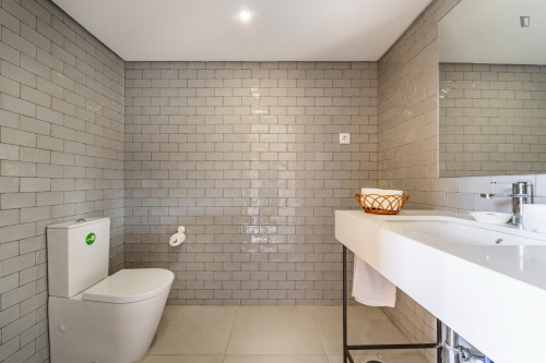 Magnificent 4-bedroom house in Santa Maria da Feira - Gallery - 26