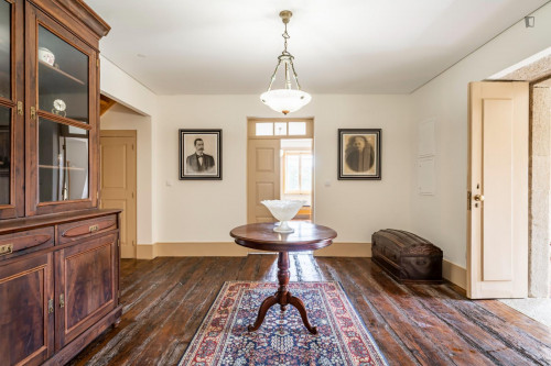 Magnificent 4-bedroom house in Santa Maria da Feira - Gallery - 9
