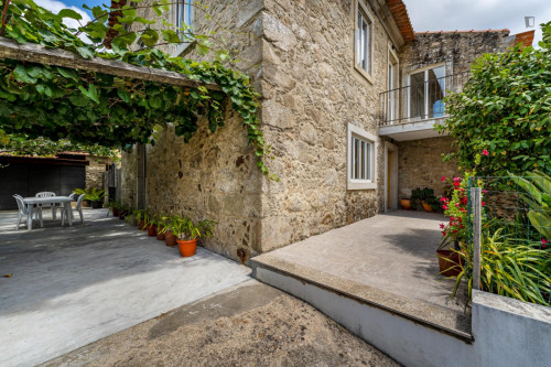 Magnificent 4-bedroom house in Santa Maria da Feira - Gallery - 12