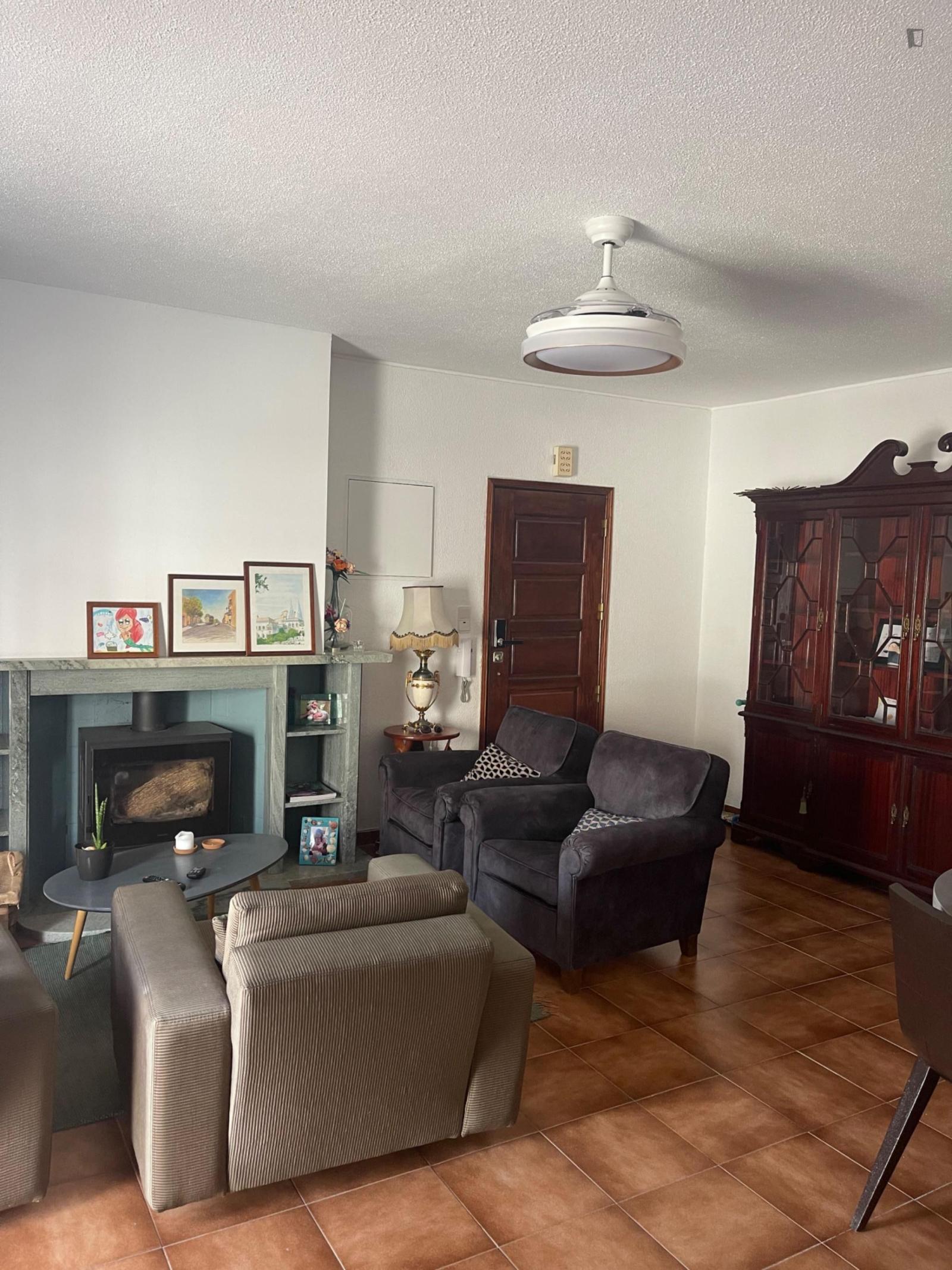  Splendid 2-Bedroom Apartment With A Terrace, In Costa Da Caparica  -  Splendid 2-bedroom apartment with a terrace, in Costa da Caparica  - Gallery -  1
