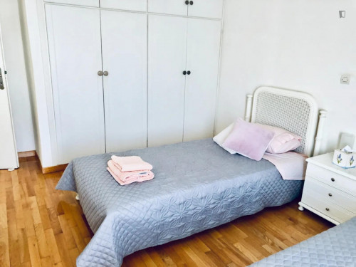 Stunning 2-bedroom near center of Varkiza  - Gallery -  5