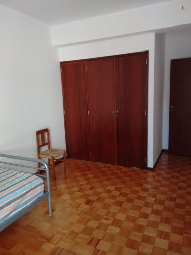 Very cosy single bedroom close to Instituto Politécnico de Castelo Branco