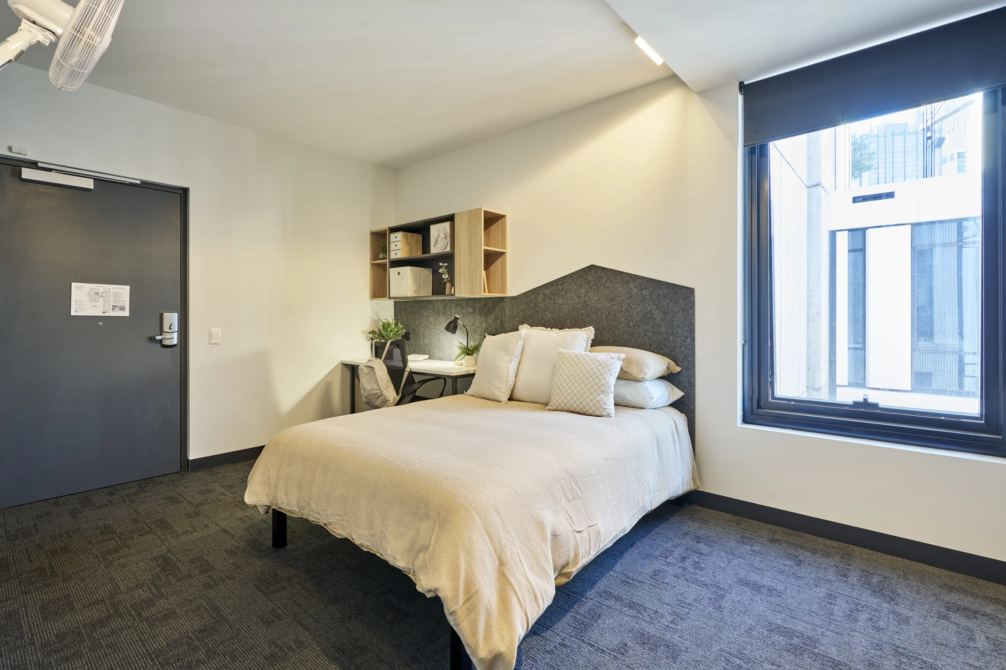  Accessible Bedroom  -  UniLodge Lincoln House  - Gallery -  11