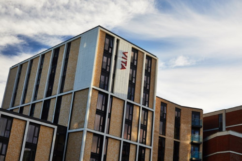 Iona Street  - Gallery -  5