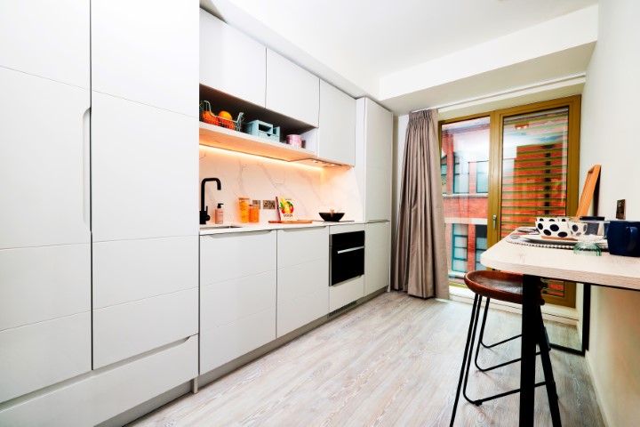 Deluxe - Bruce Street - Gallery - 6