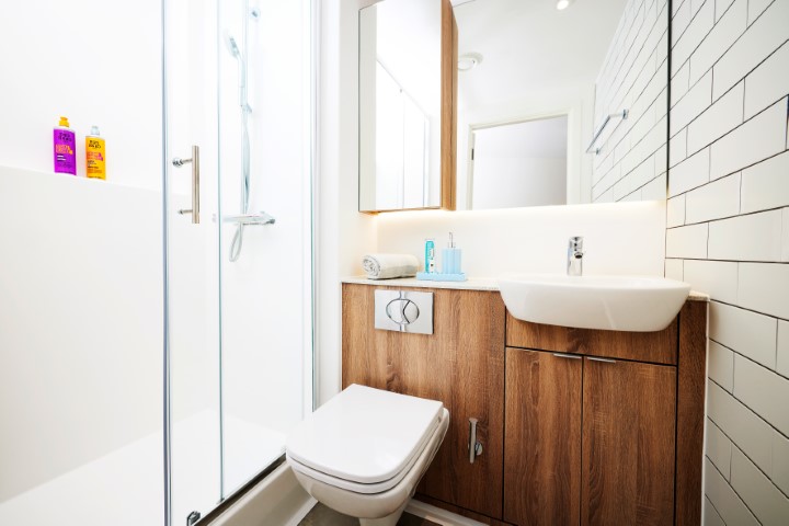 Deluxe - Bruce Street - Gallery - 14