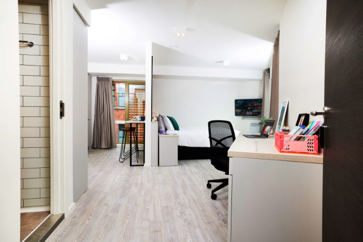 Deluxe - Bruce Street - Gallery - 8